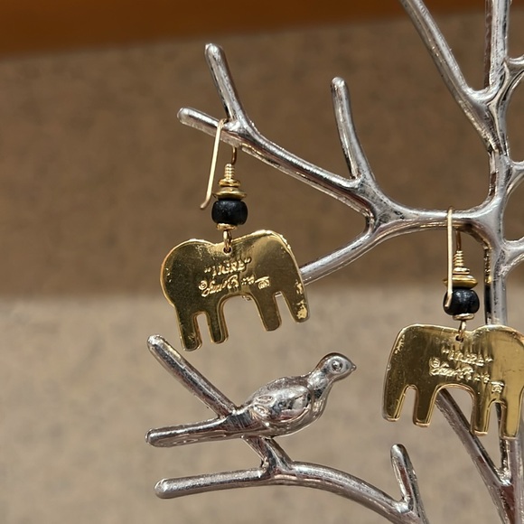 Laurel Burch Lion Dangle Earrings - Picture 7 of 9